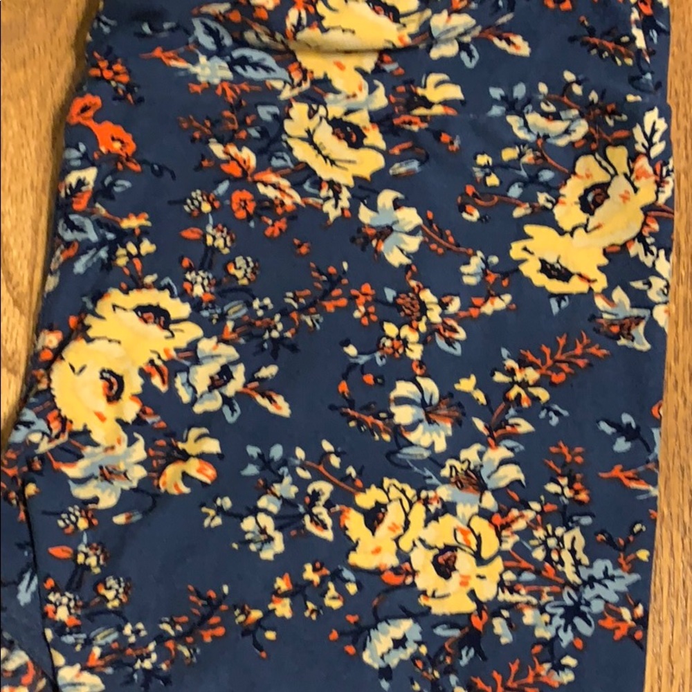 LulaRoe TC leggings